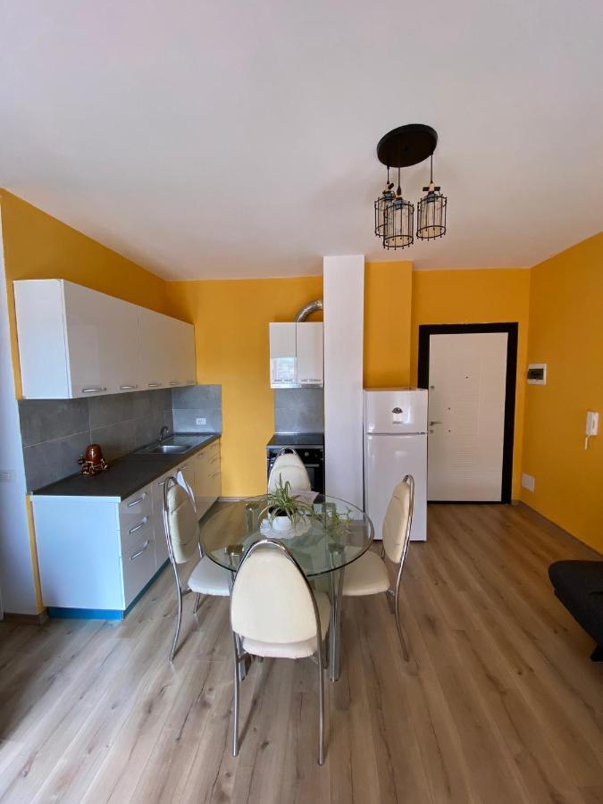Eq Apartaments Tirana Exterior foto